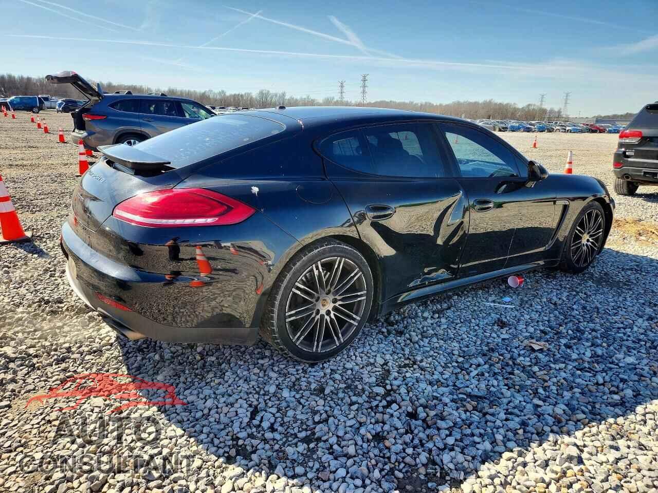 PORSCHE PANAMERA 2016 - WP0AA2A71GL001661
