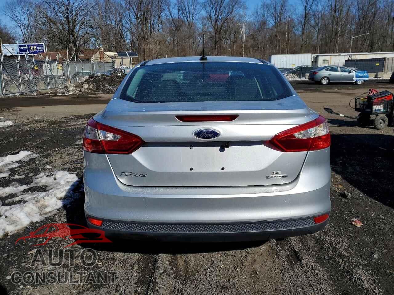 FORD FOCUS 2013 - 1FADP3F26DL233317