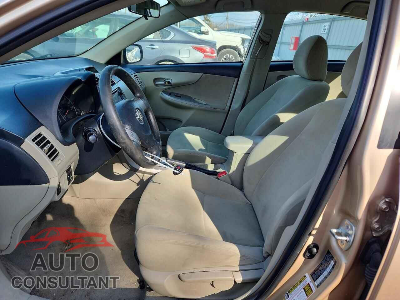 TOYOTA COROLLA 2013 - 2T1BU4EE5DC943943