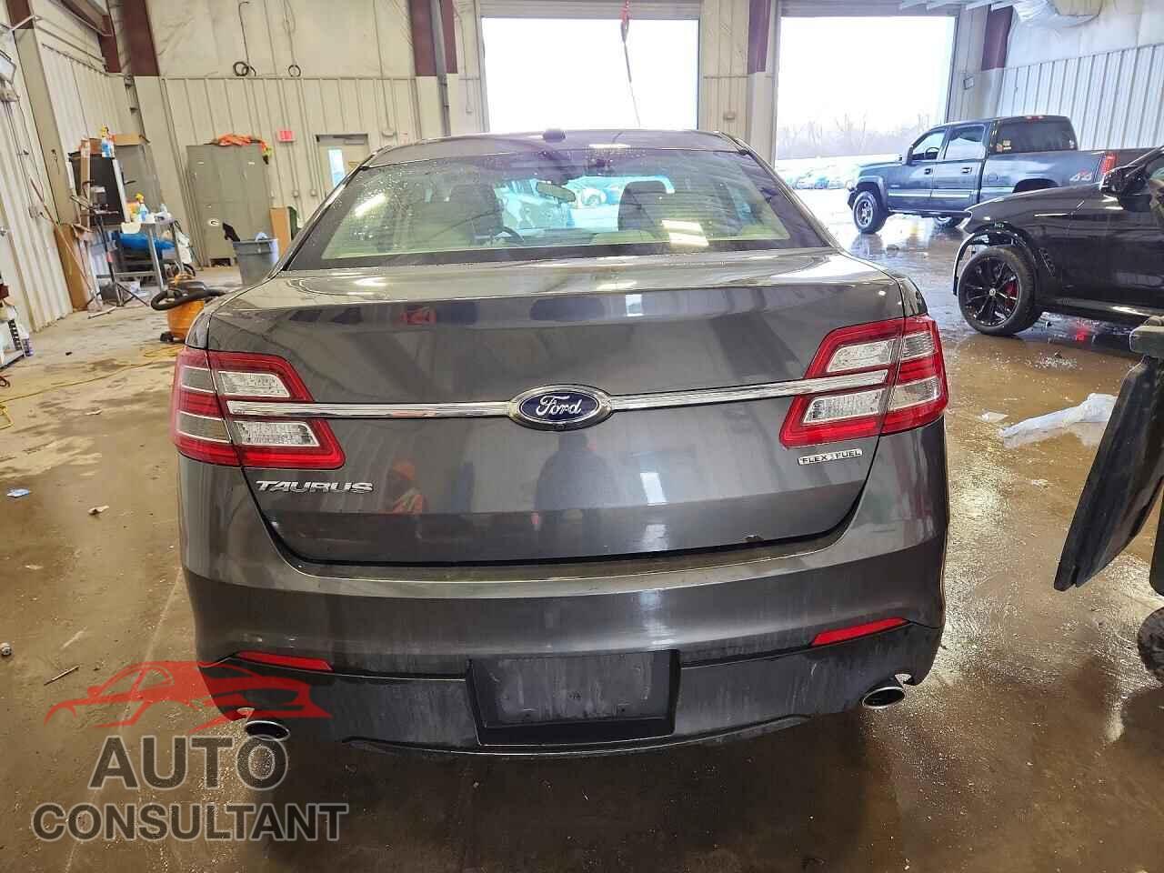 FORD TAURUS 2016 - 1FAHP2D87GG109931
