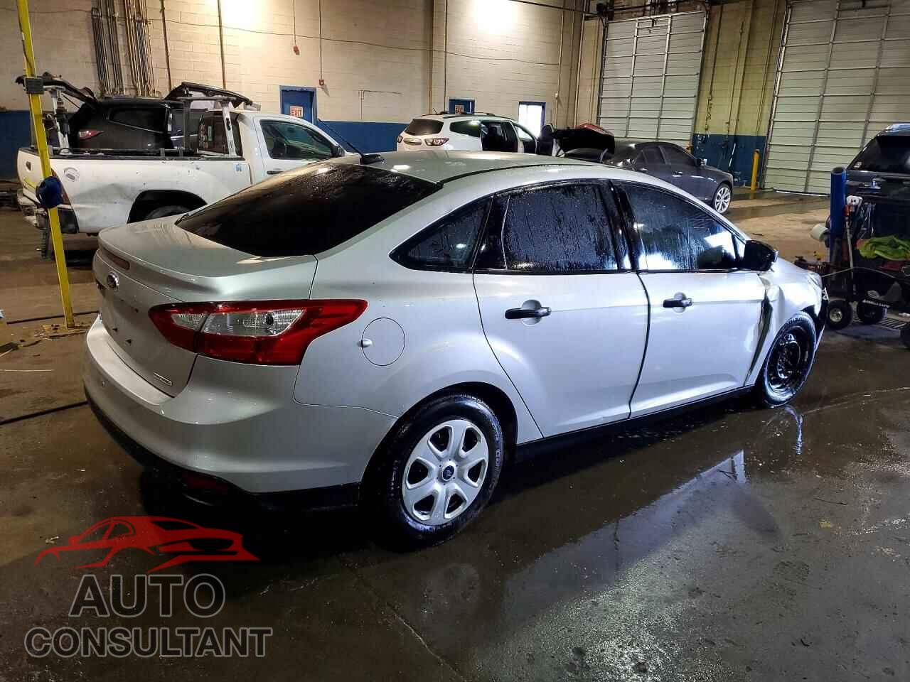 FORD FOCUS 2013 - 1FADP3E24DL169151
