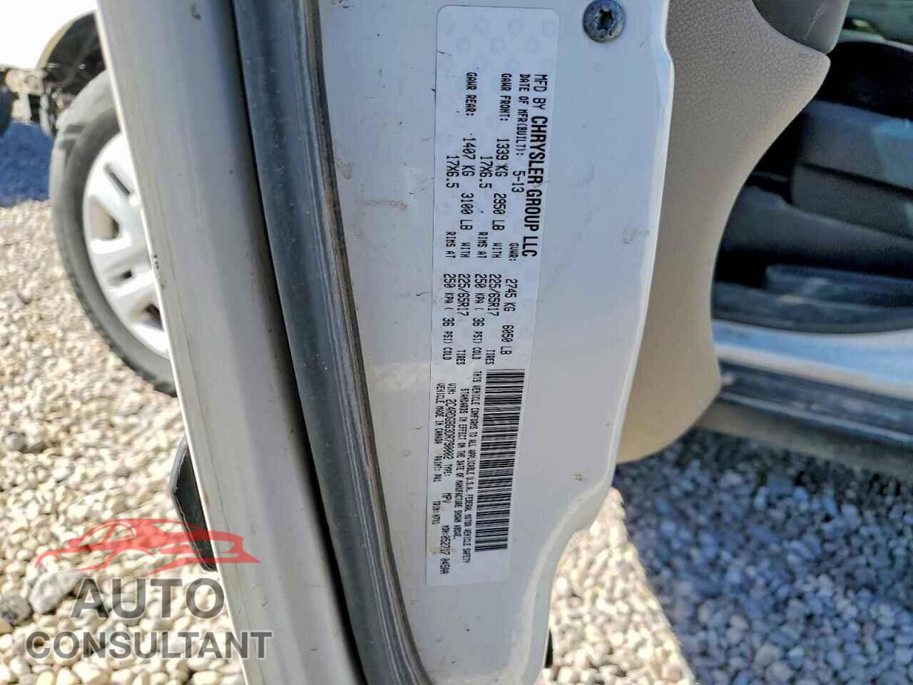 DODGE CARAVAN 2013 - 2C4RDGBG3DR790002