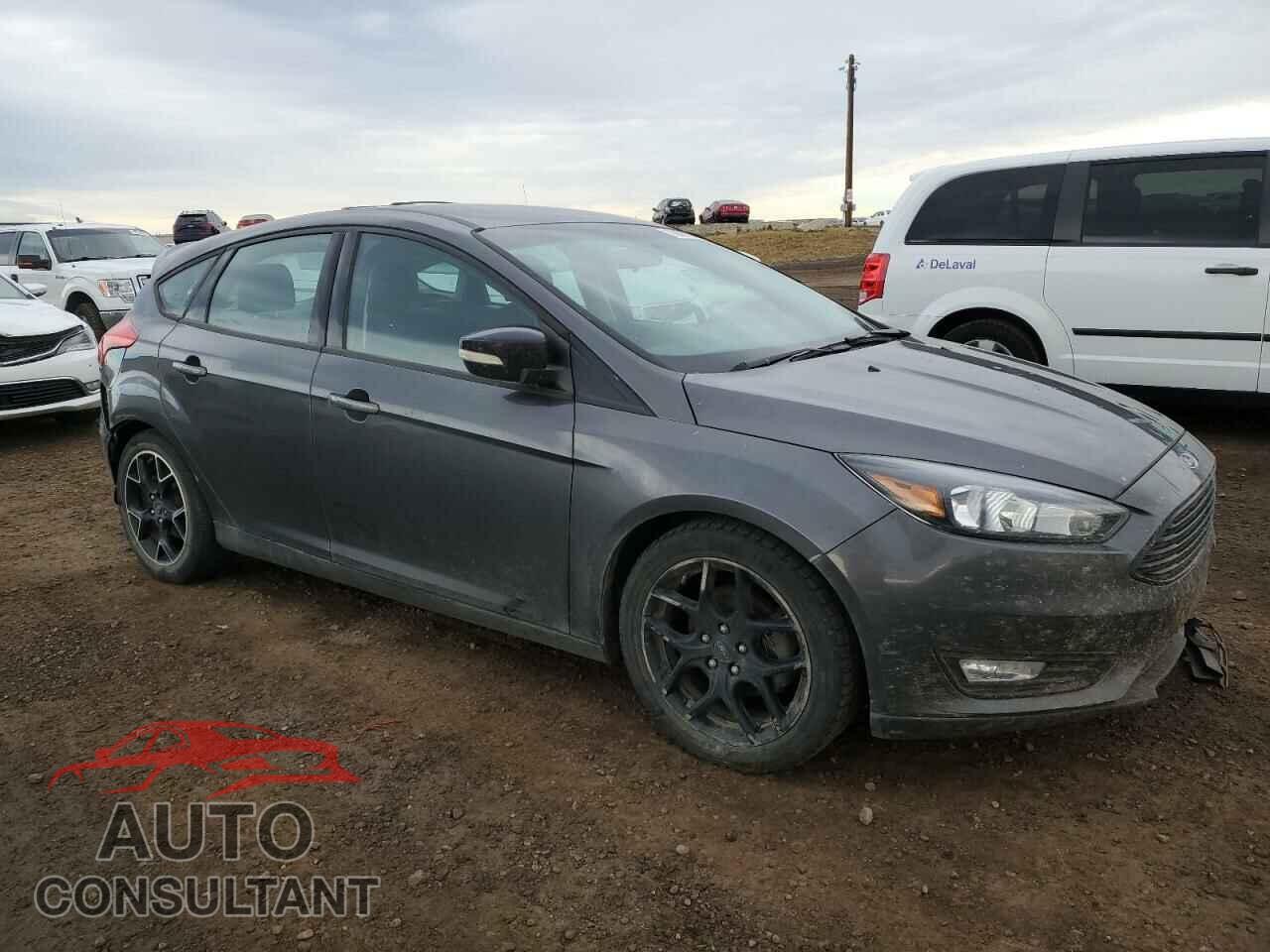 FORD FOCUS 2016 - 1FADP3K27GL370454