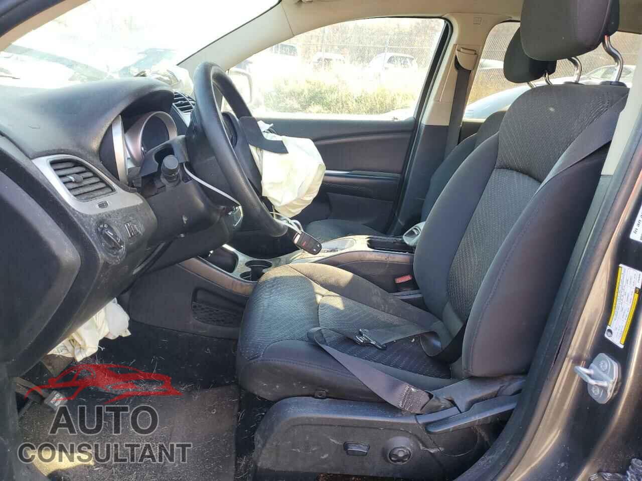 DODGE JOURNEY 2015 - 3C4PDCBG3FT628385