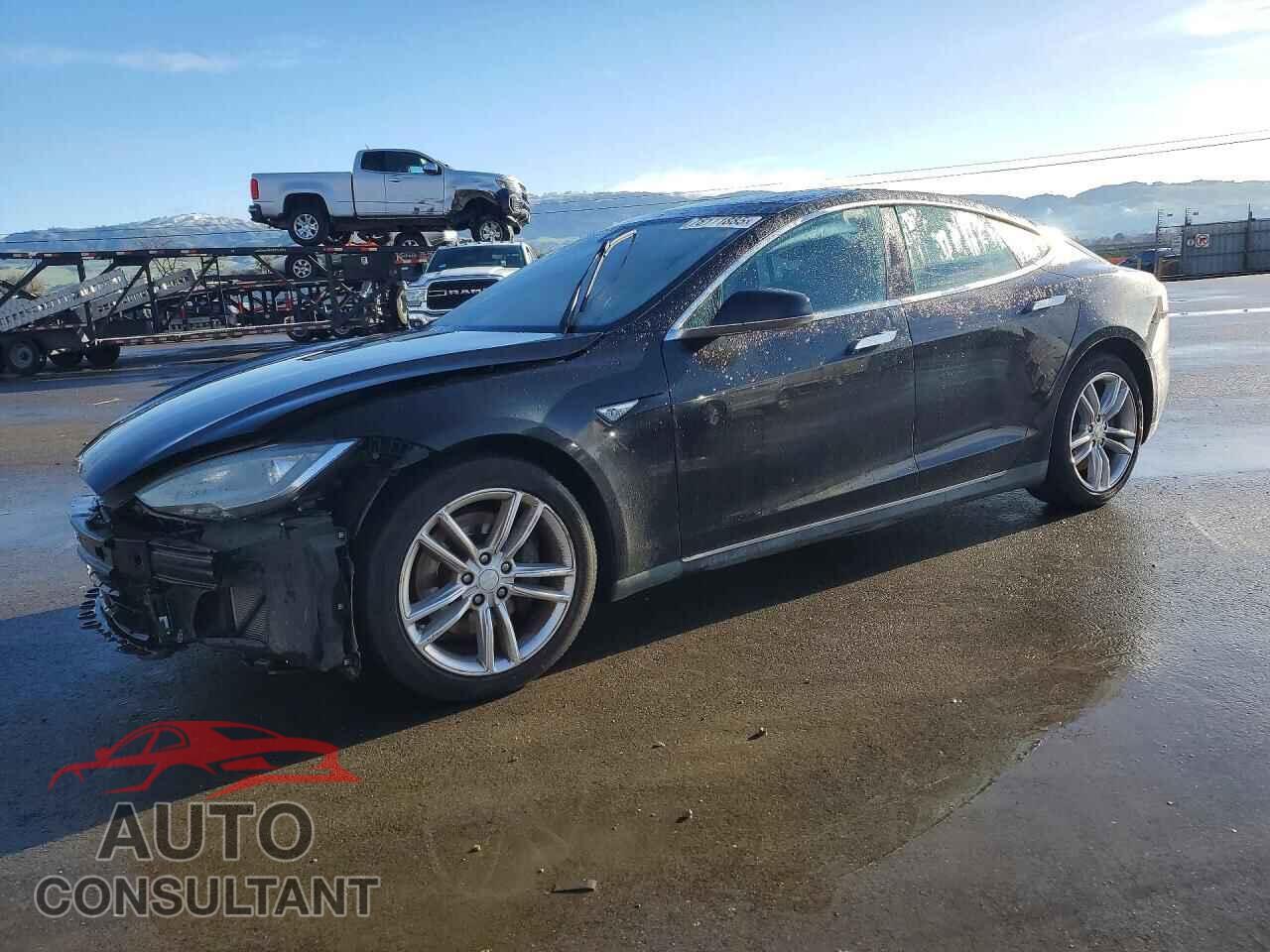 TESLA MODEL S 2015 - 5YJSA1E28FF115249