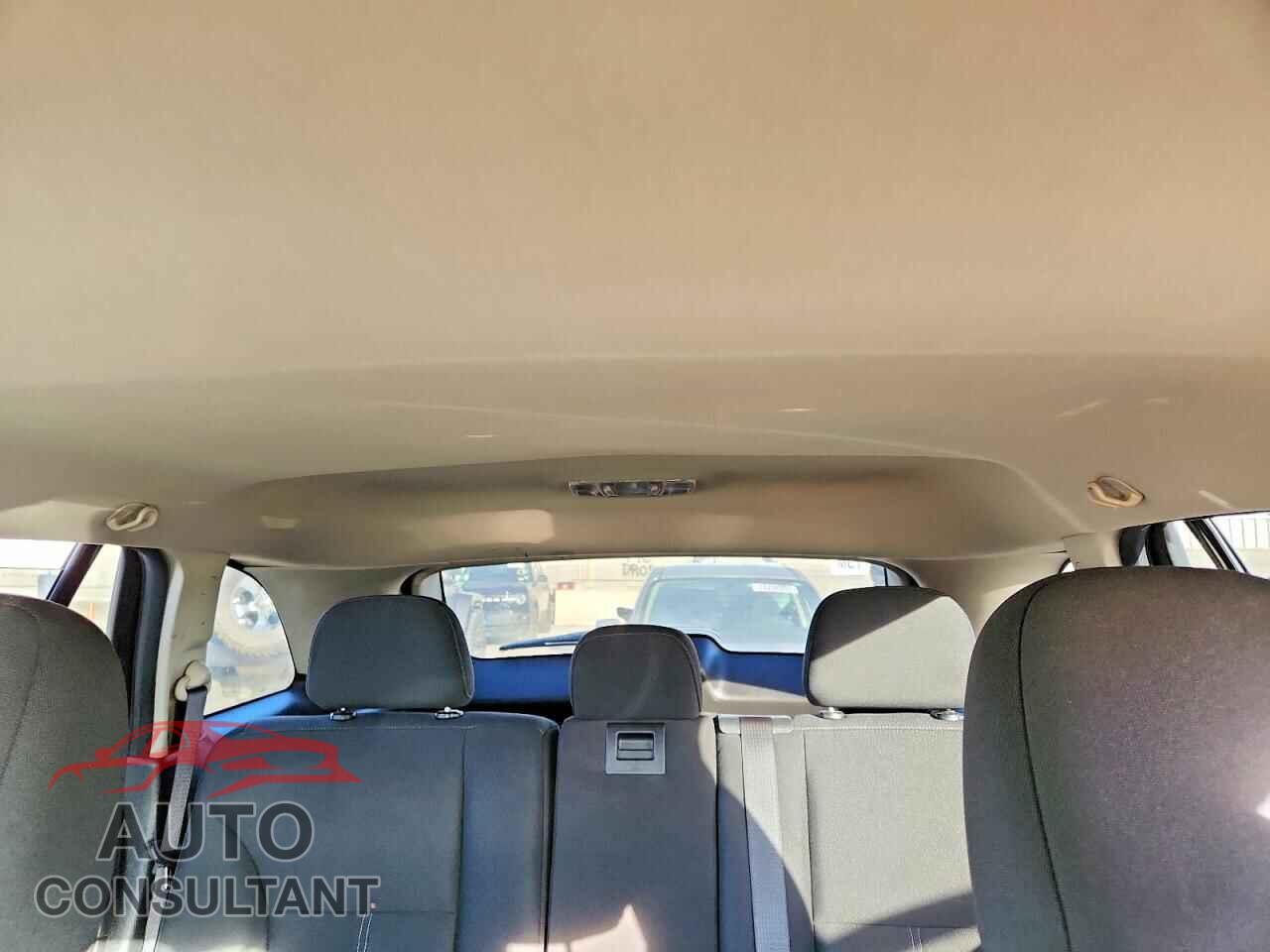 FORD EDGE 2011 - 2FMDK3GC3BBA15845