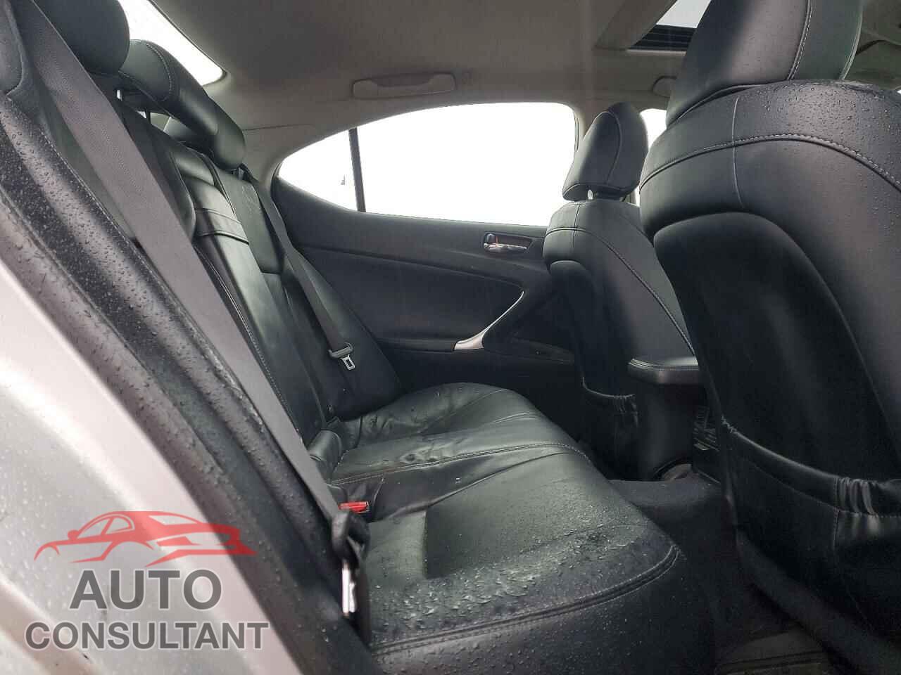LEXUS IS 2010 - JTHCF5C27A5040813