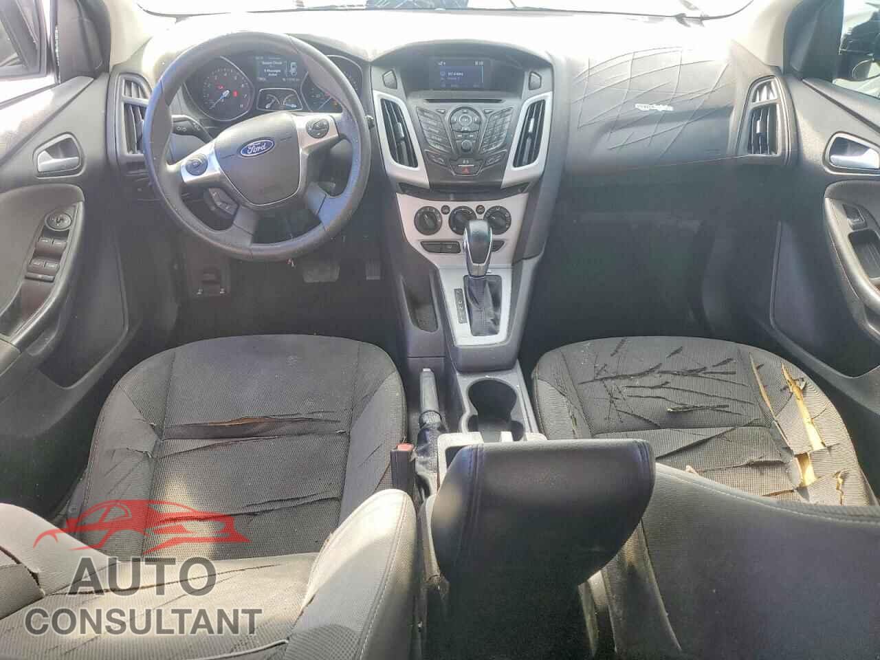 FORD FOCUS 2014 - 1FADP3K22EL420996