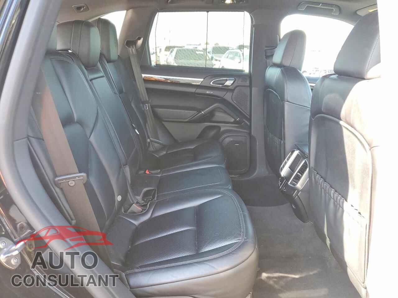 PORSCHE CAYENNE 2017 - WP1AE2A21HLA74991