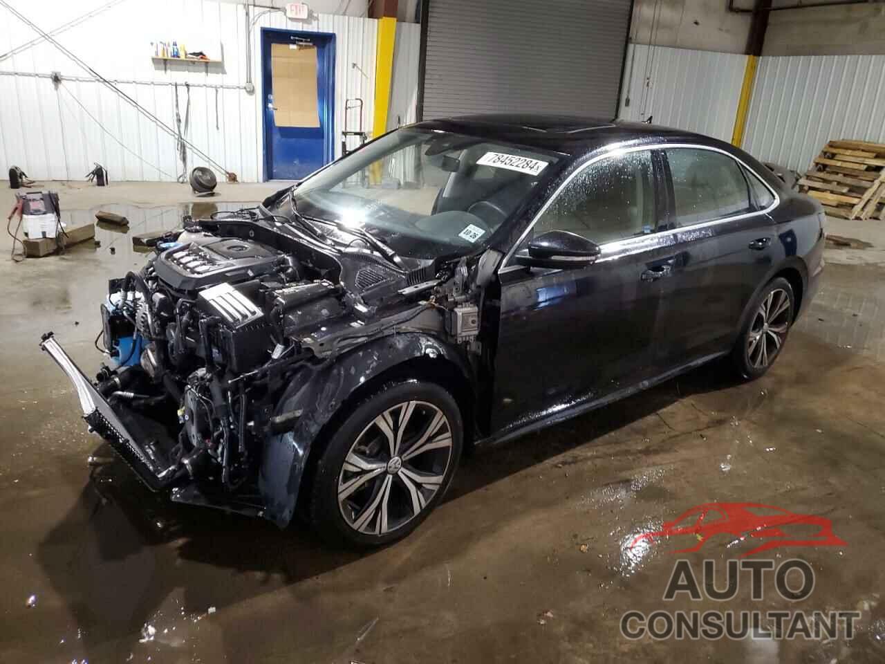 VOLKSWAGEN PASSAT 2021 - 1VWSA7A33MC016475