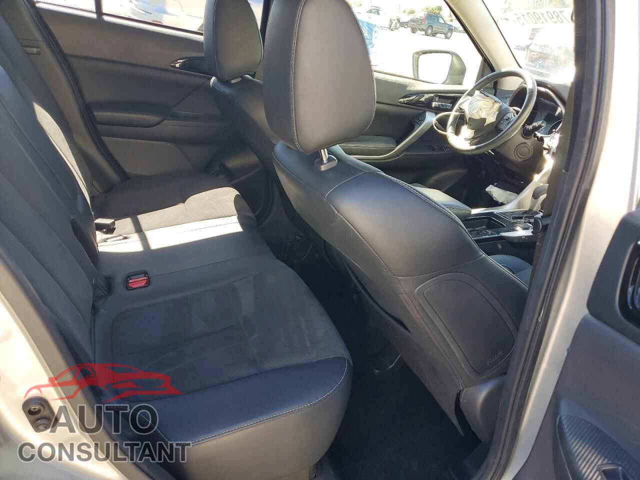 MITSUBISHI ECLIPSE CROSS 2022 - JA4ATWAA8NZ019625
