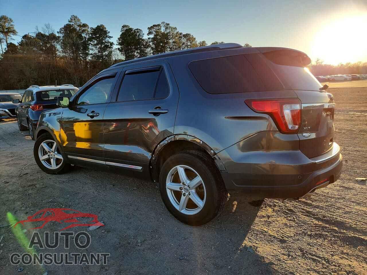 FORD EXPLORER 2018 - 1FM5K7D87JGB08130