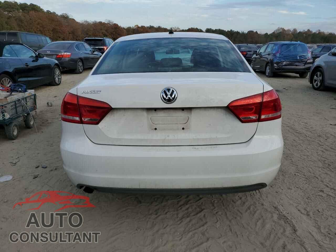 VOLKSWAGEN PASSAT 2012 - 1VWAP7A39CC053782