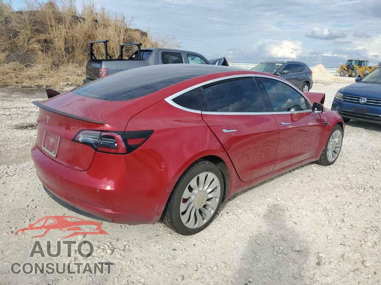 TESLA MODEL 3 2018 - 5YJ3E1EB7JF083752
