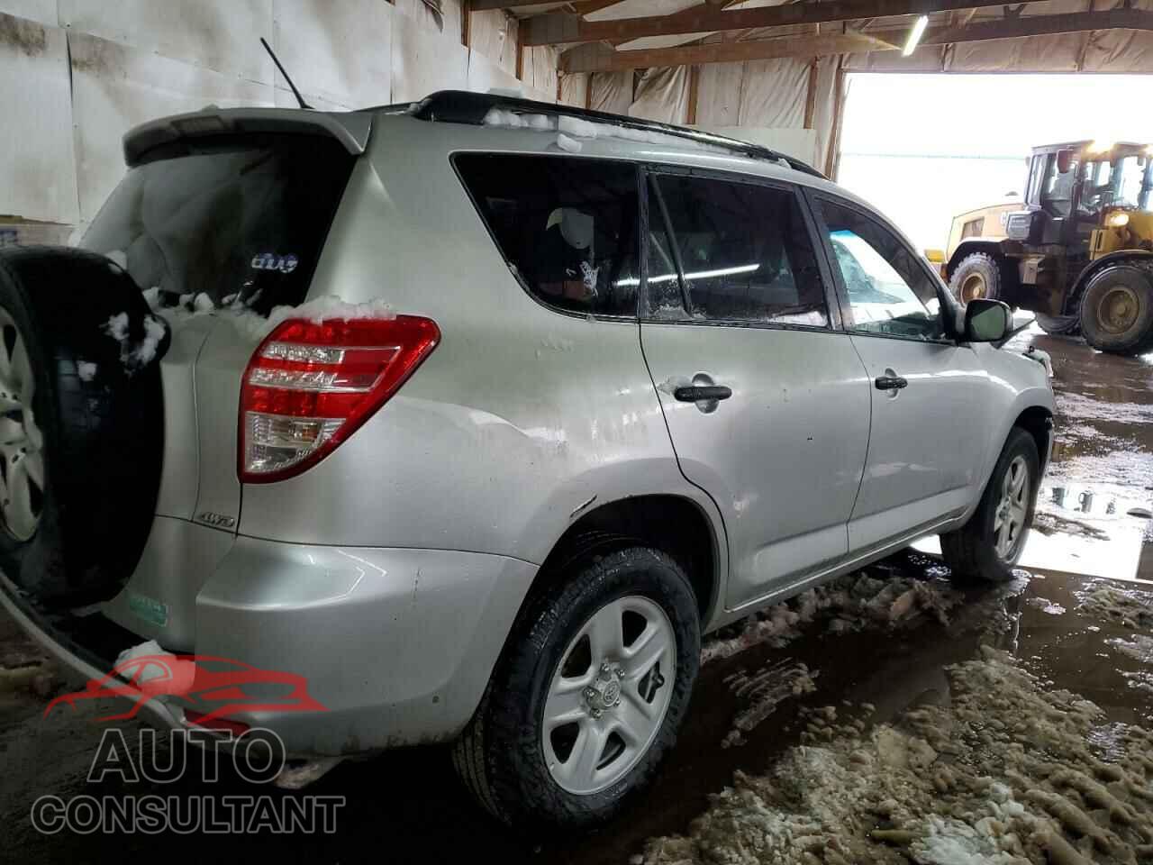 TOYOTA RAV4 2011 - 2T3BF4DV1BW090830