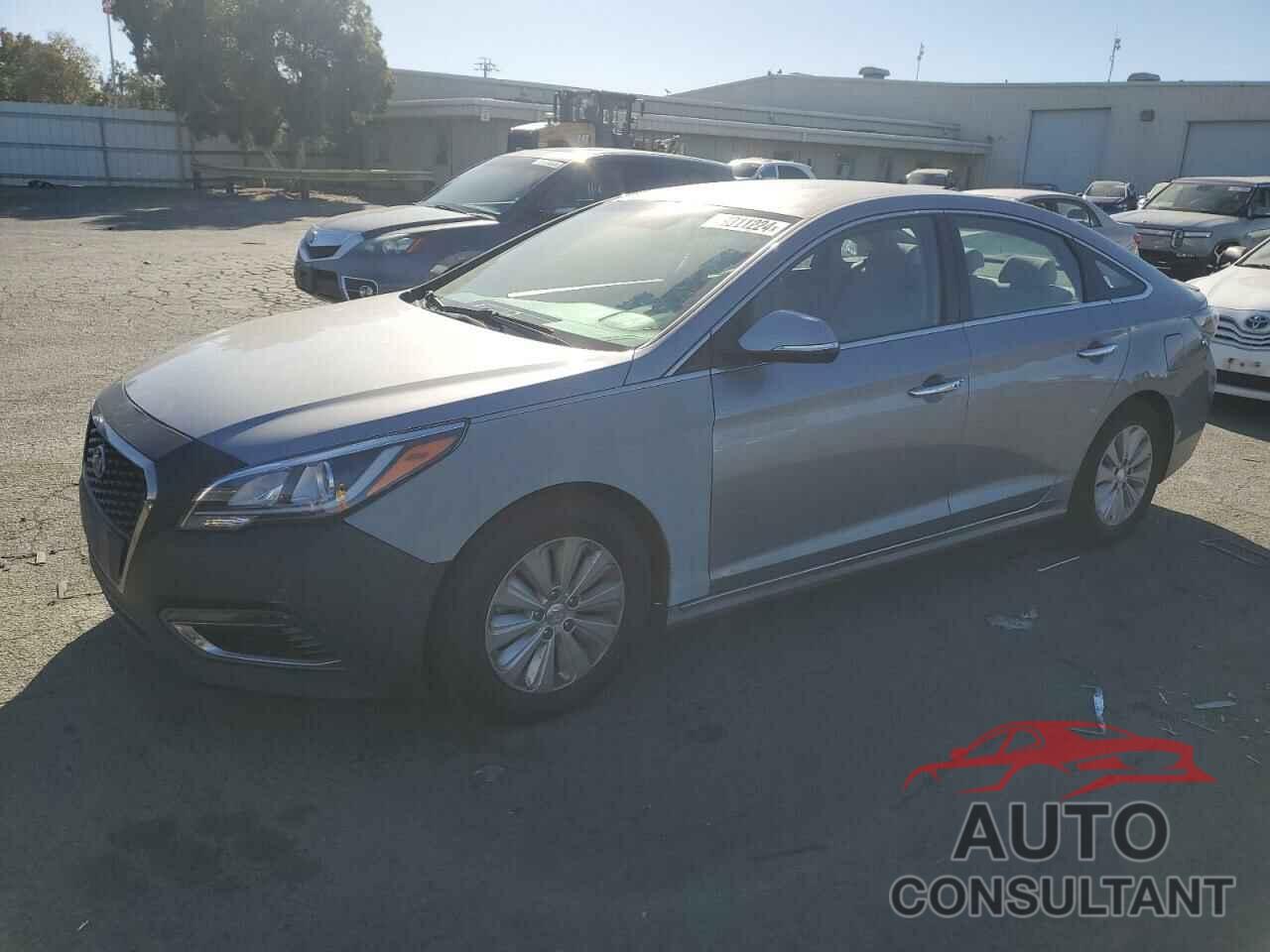 HYUNDAI SONATA 2016 - KMHE24L16GA033600