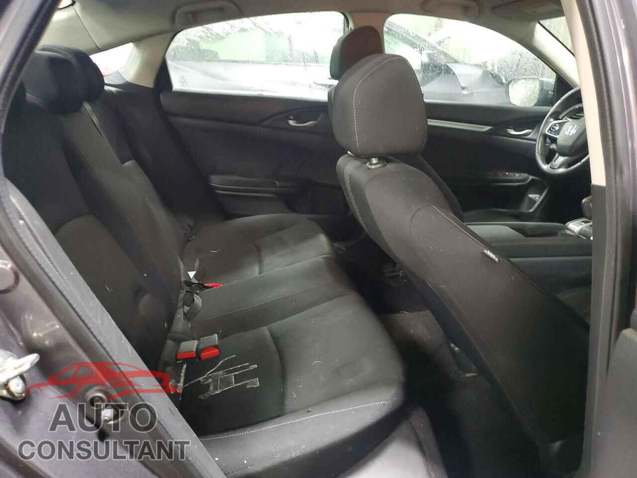 HONDA CIVIC 2017 - 2HGFC2F59HH524255