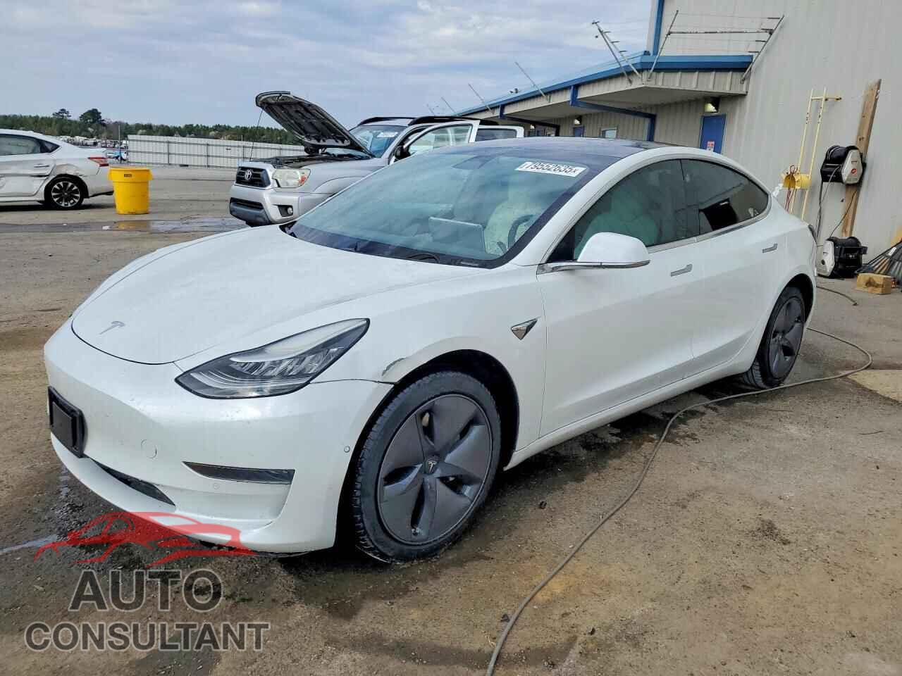 TESLA MODEL 3 2019 - 5YJ3E1EA4KF509471
