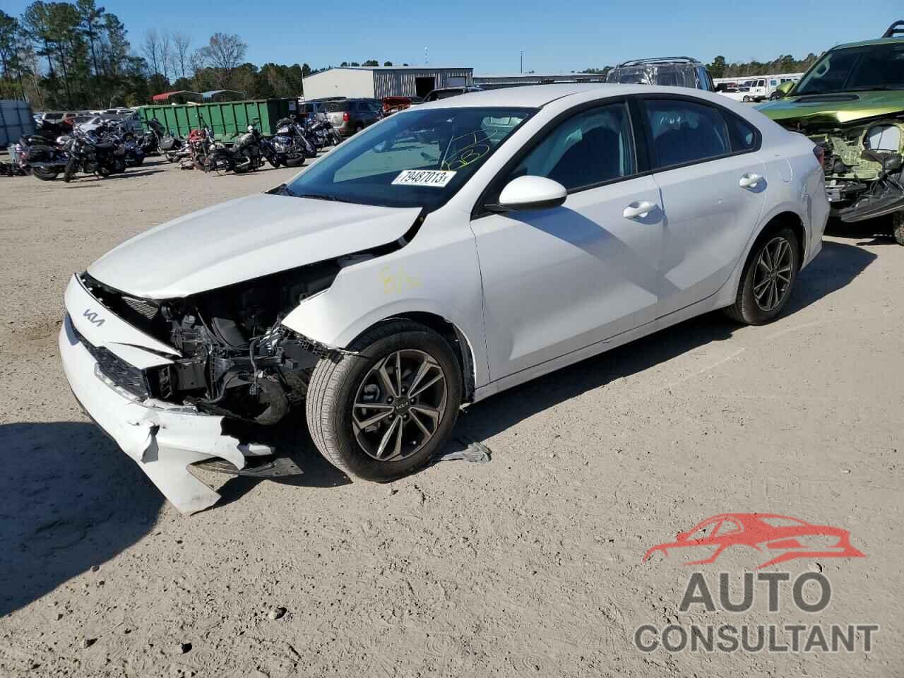 KIA FORTE 2023 - 3KPF24AD8PE657661