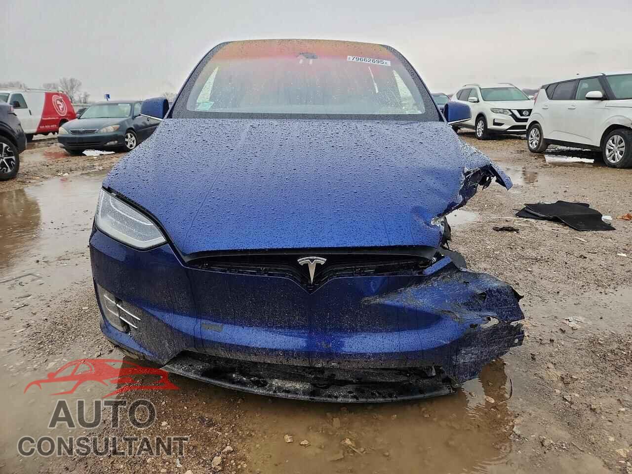 TESLA MODEL X 2016 - 5YJXCBE26GF012001