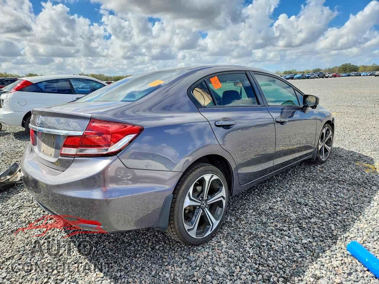 HONDA CIVIC 2015 - 19XFB2F90FE053111
