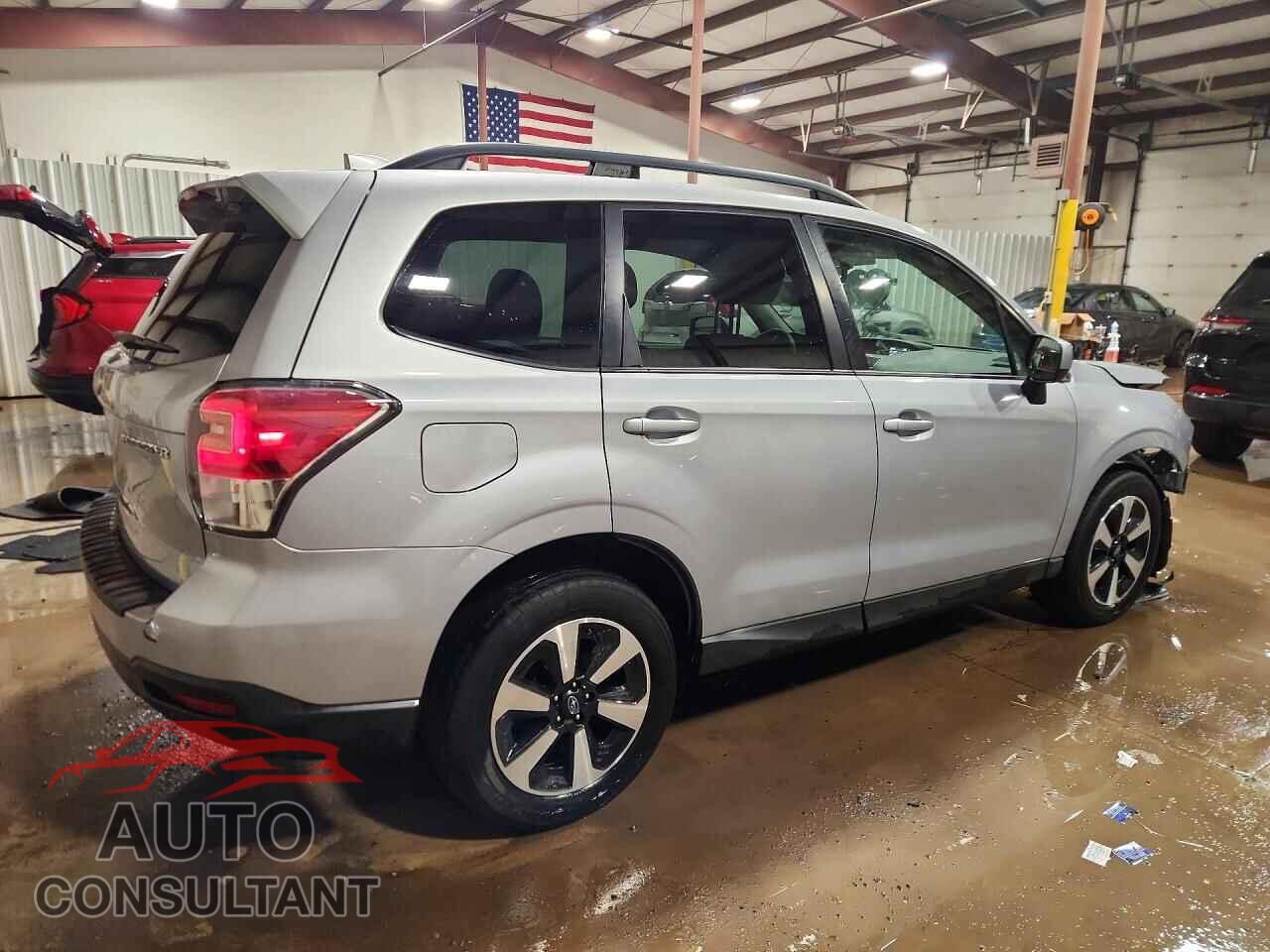 SUBARU FORESTER 2018 - JF2SJAEC1JH564954