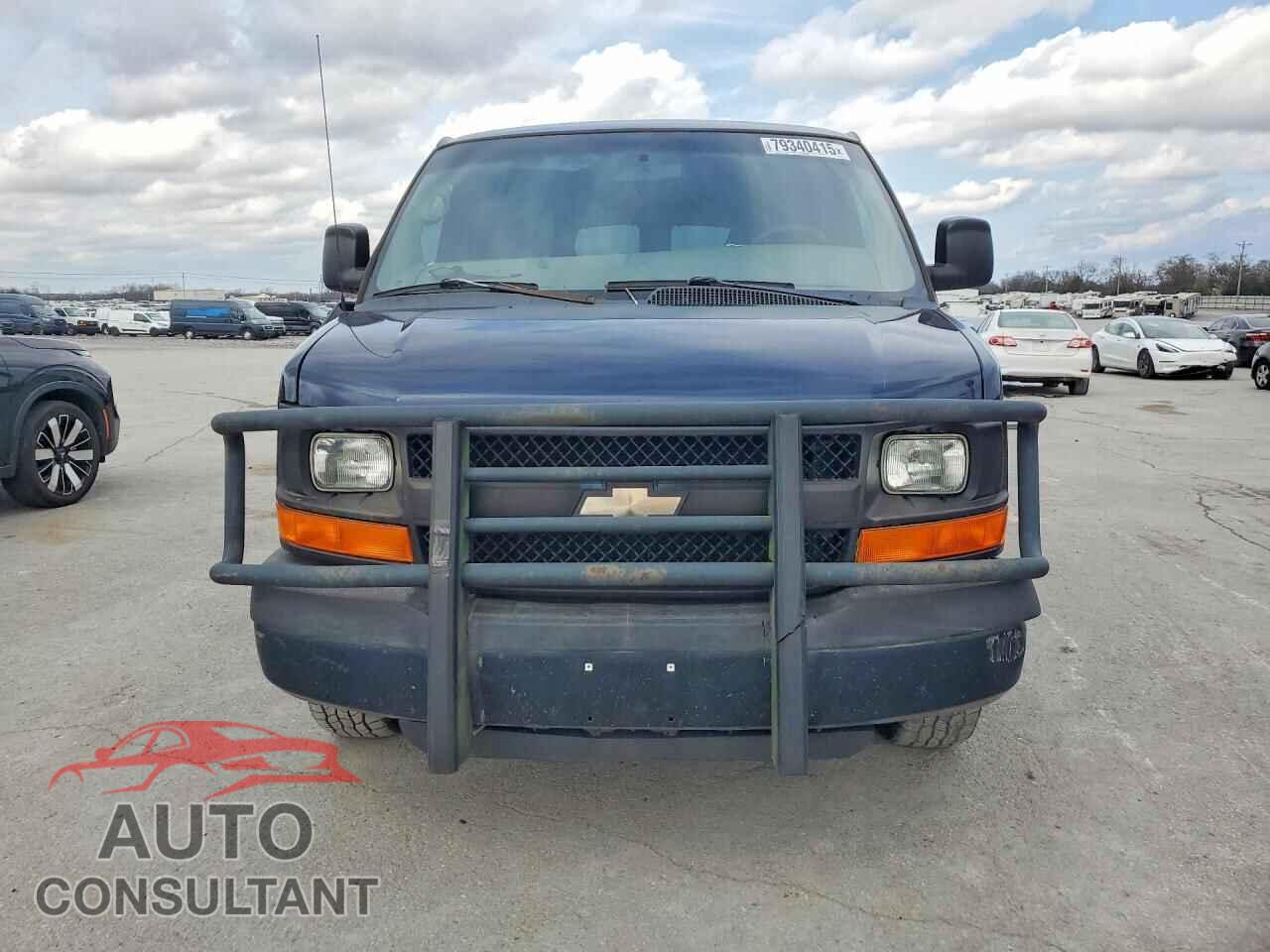 CHEVROLET EXPRESS G1500 2010 - 1GNUGBD43A1170426