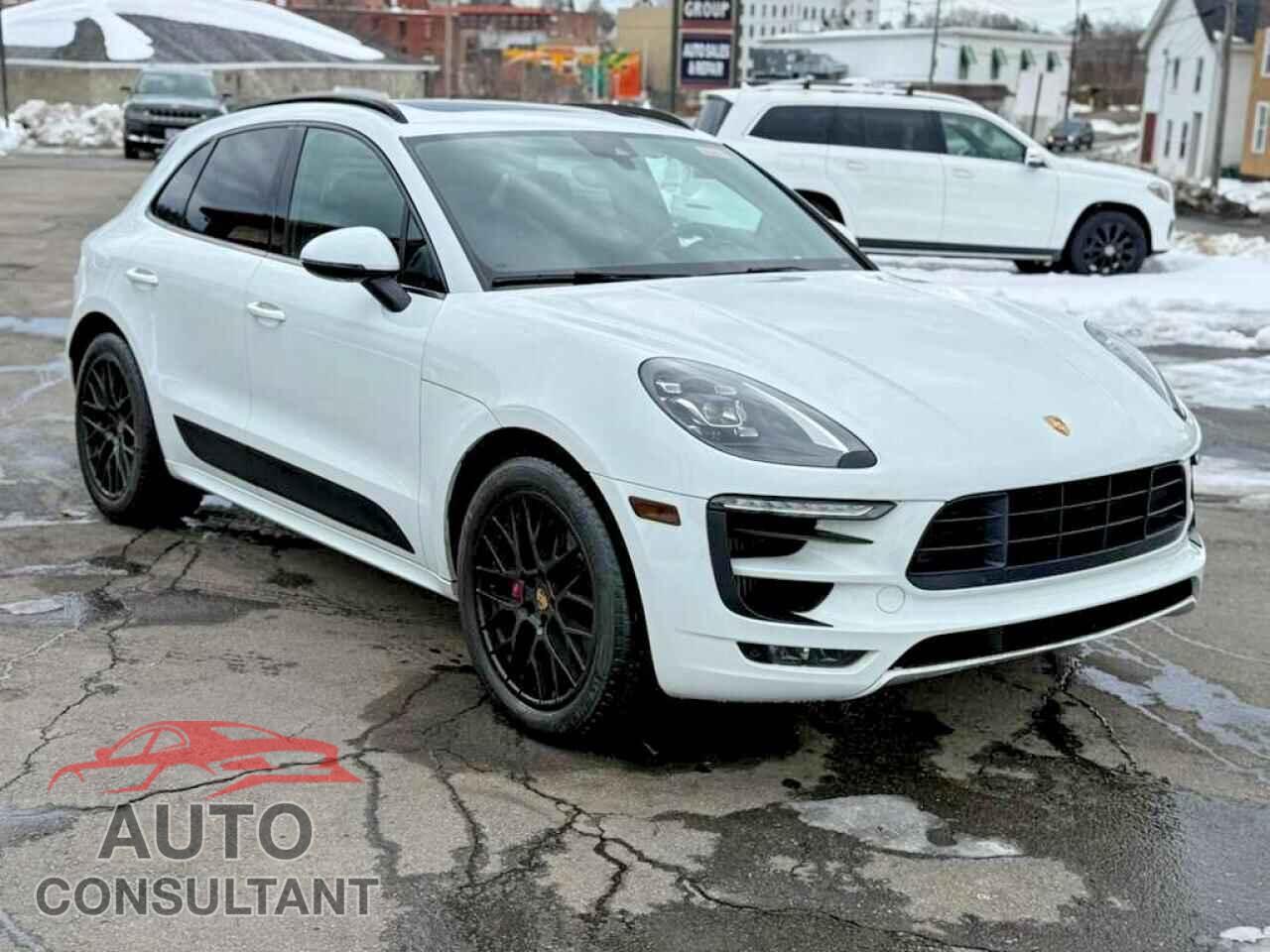 PORSCHE MACAN 2017 - WP1AG2A55HLB54816