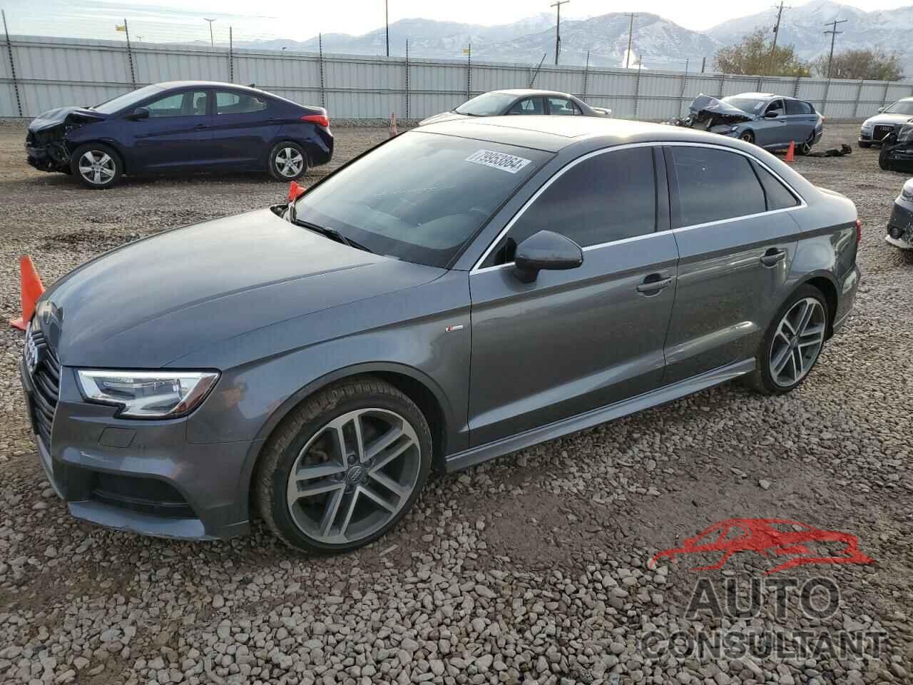 AUDI A3 2018 - WAUJ8GFF0J1079616