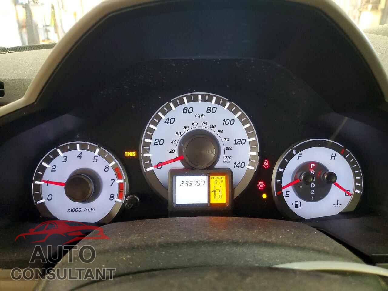 HONDA PILOT 2015 - 5FNYF3H30FB027663