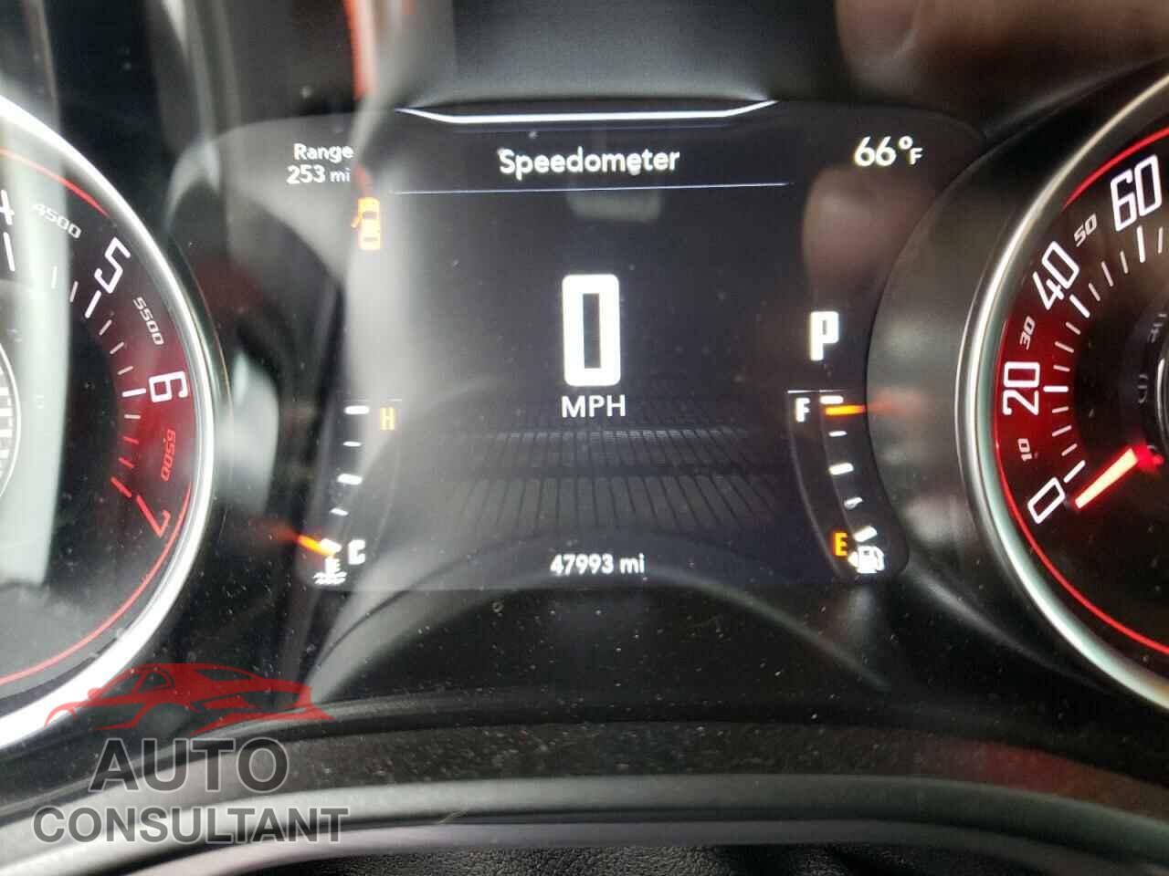 DODGE CHALLENGER 2018 - 2C3CDZAG1JH138469