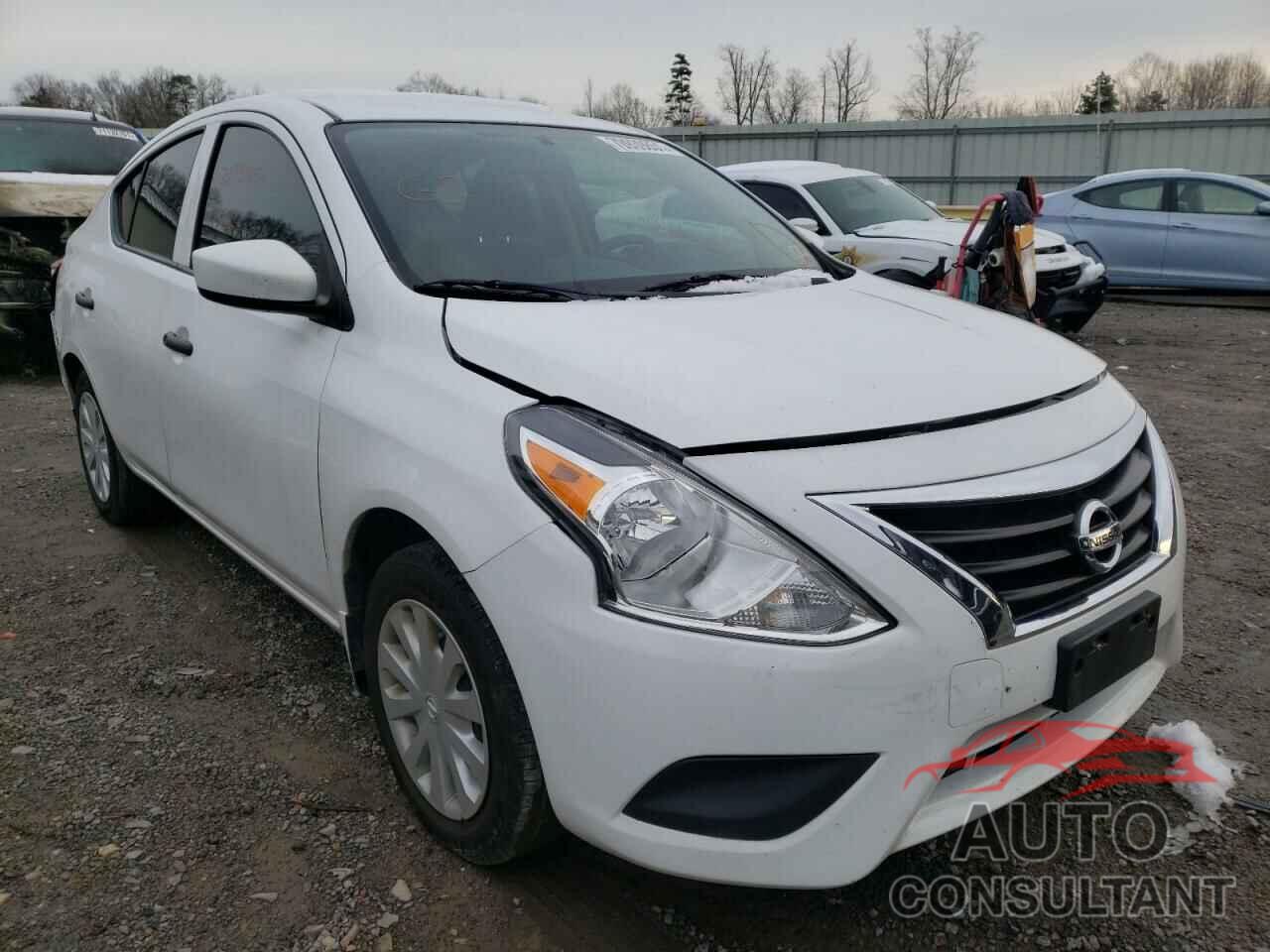 NISSAN VERSA 2018 - 3N1CN7AP5JL808046