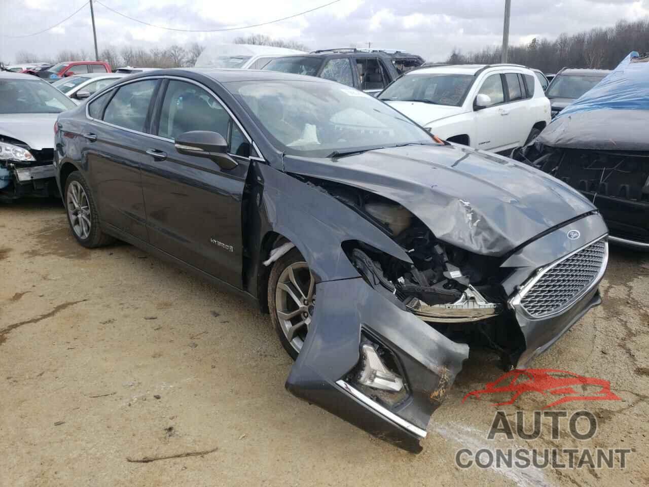 FORD FUSION 2019 - 3FA6P0RU8KR259565