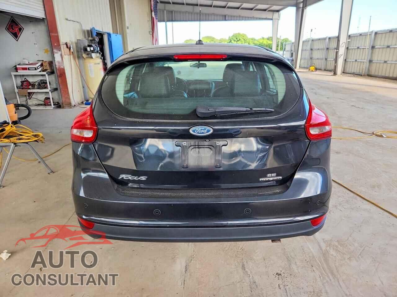 FORD FOCUS 2015 - 1FADP3K2XFL345515