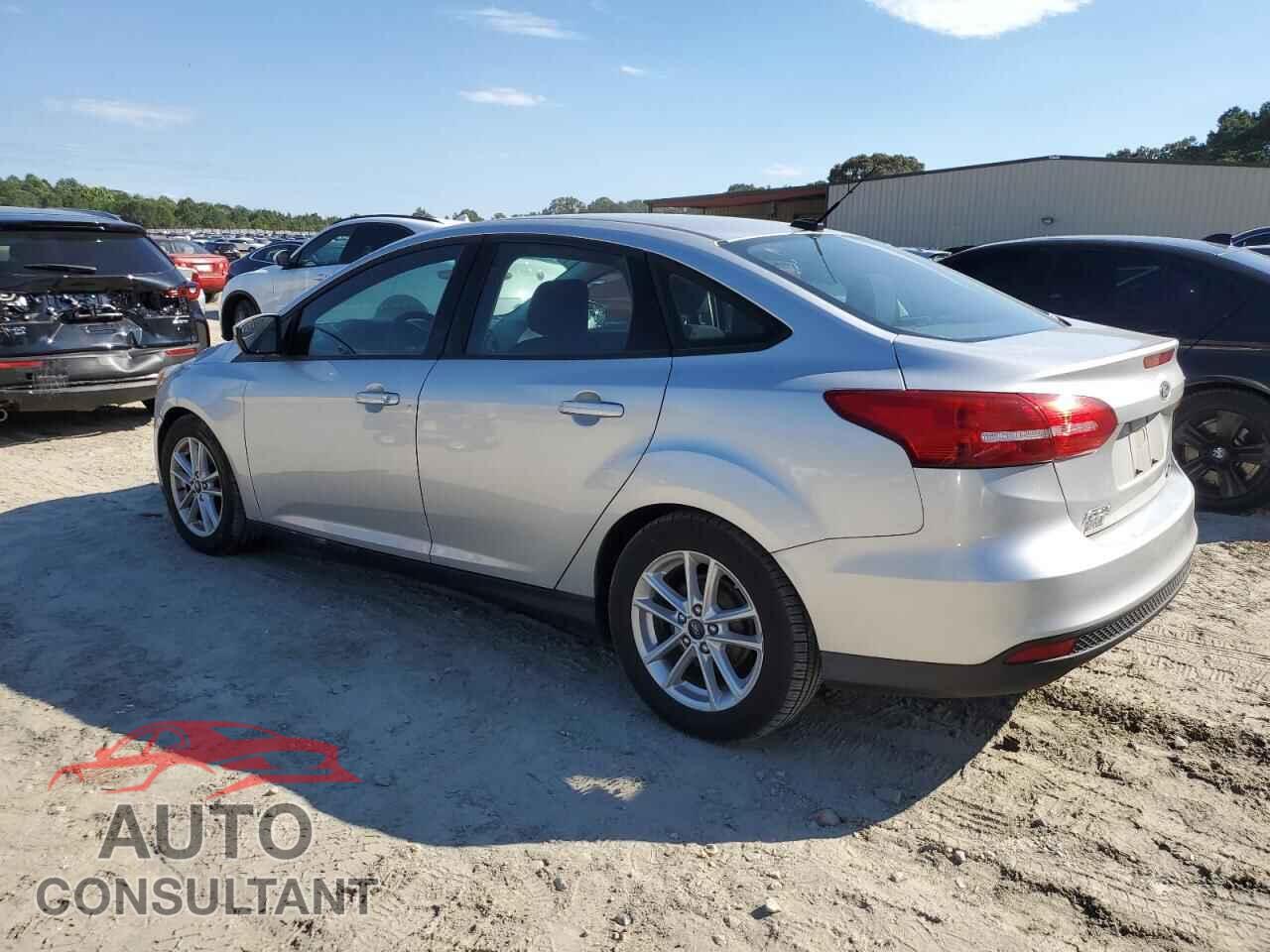 FORD FOCUS 2016 - 1FADP3F26GL290878