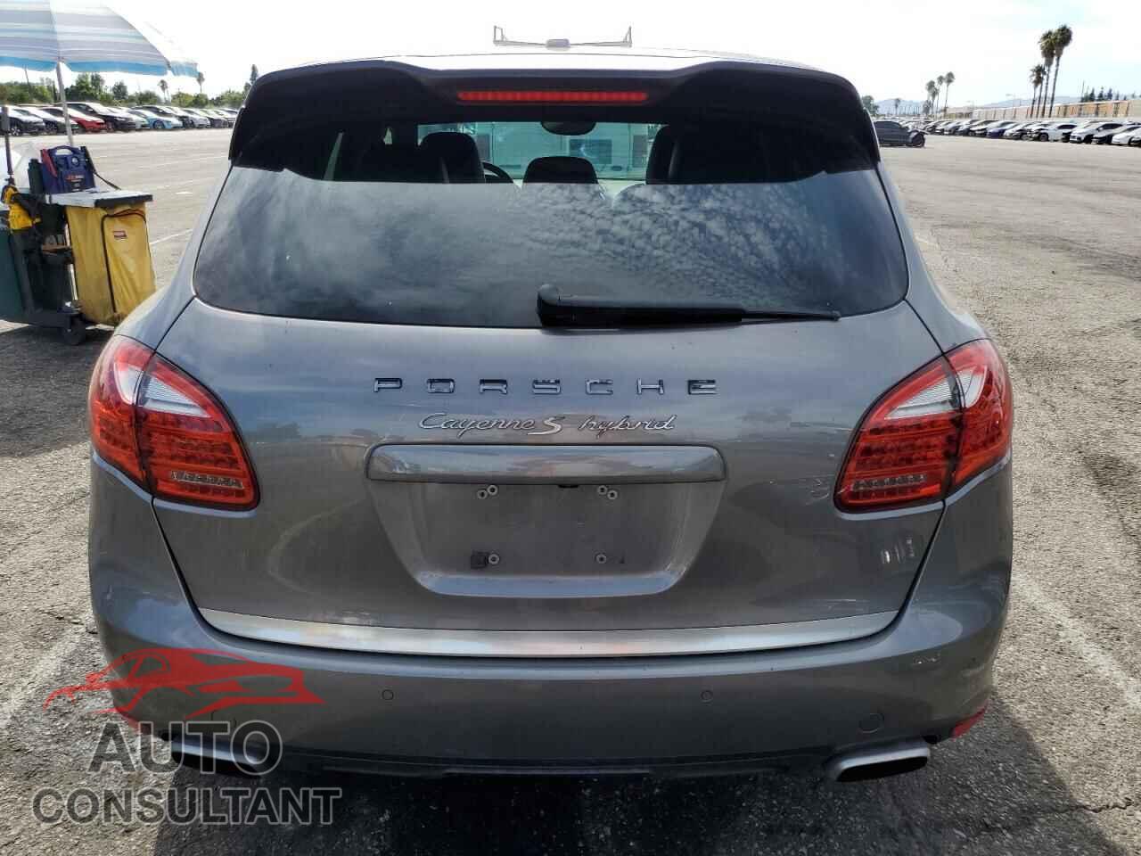 PORSCHE CAYENNE 2012 - WP1AE2A21CLA91671