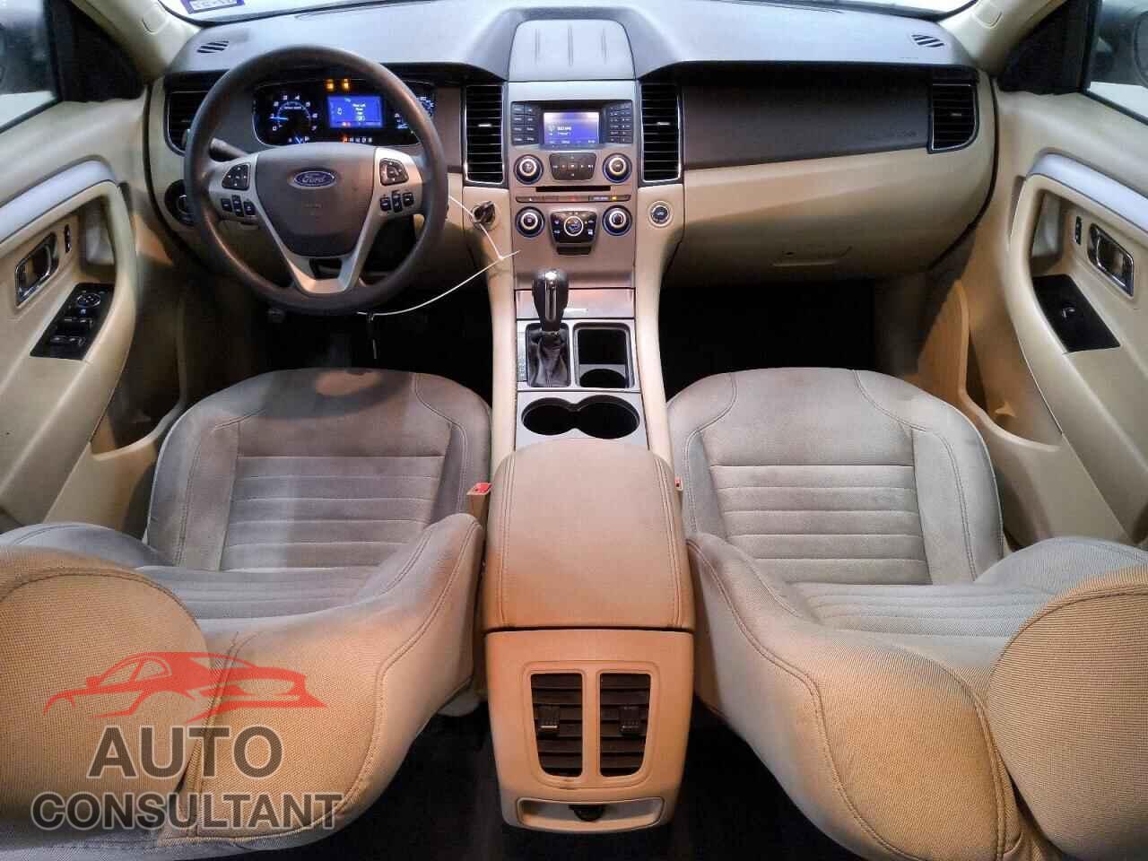 FORD TAURUS 2017 - 1FAHP2D89HG117031