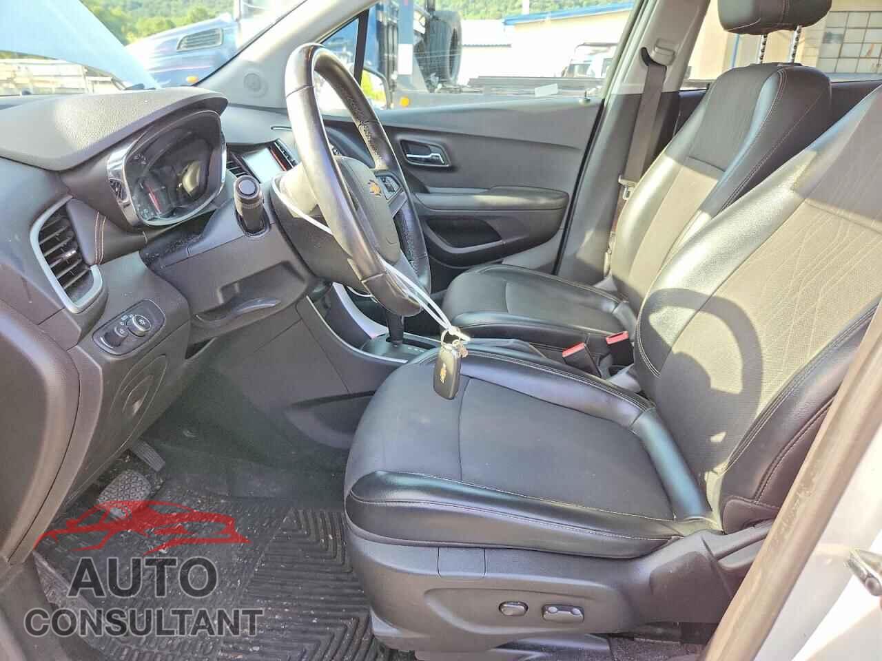 CHEVROLET TRAX 2017 - KL7CJLSB1HB232100