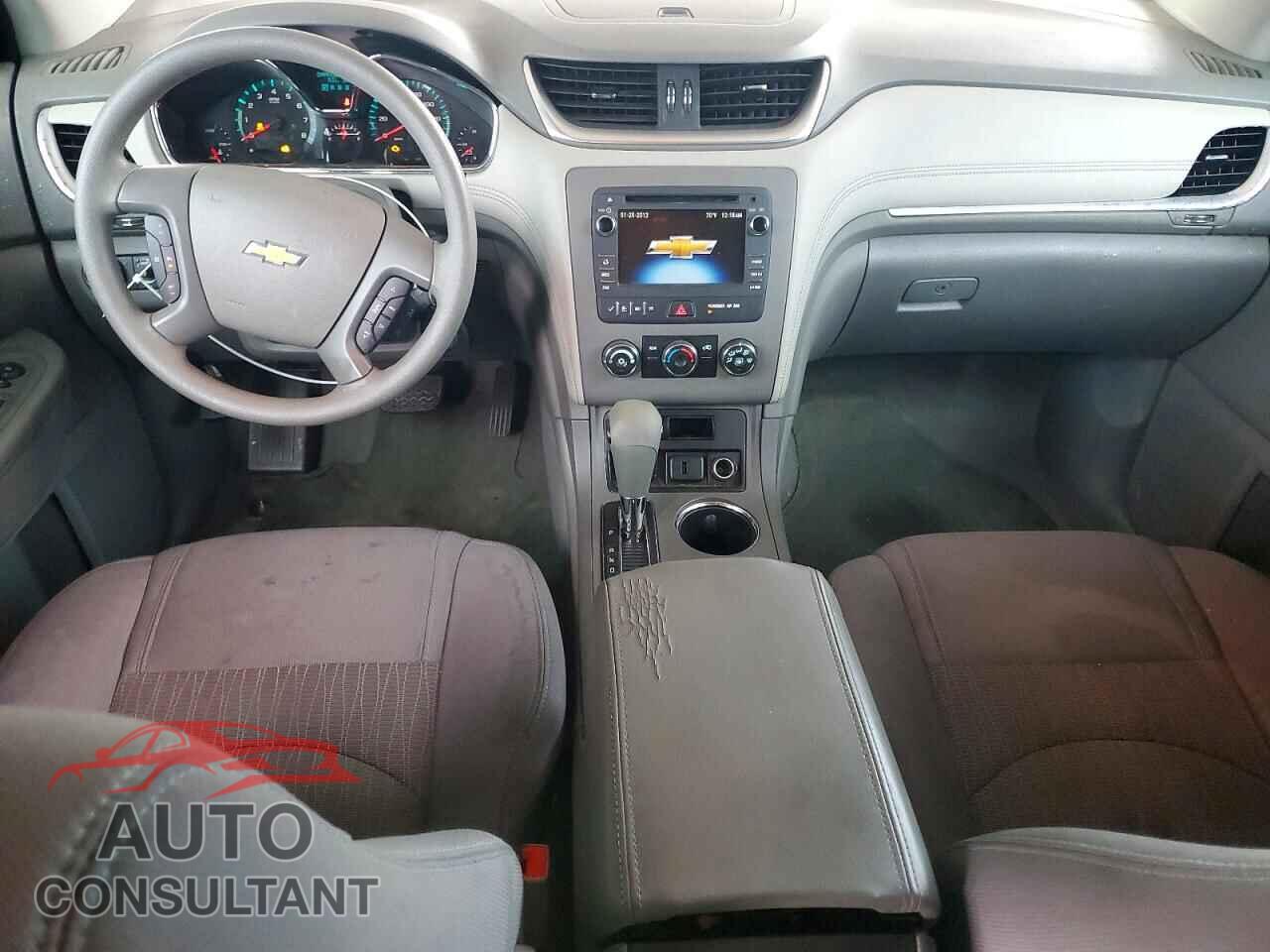 CHEVROLET TRAVERSE 2015 - 1GNKRFED4FJ172829