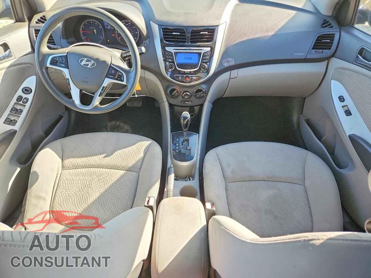 HYUNDAI ACCENT 2012 - KMHCU4AE0CU112468