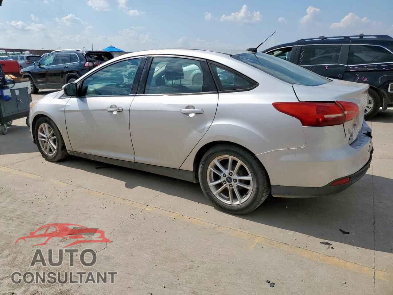FORD FOCUS 2016 - 1FADP3F24GL269138