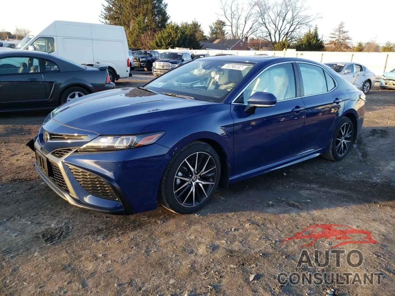 TOYOTA CAMRY 2023 - 4T1G11AK9PU087543