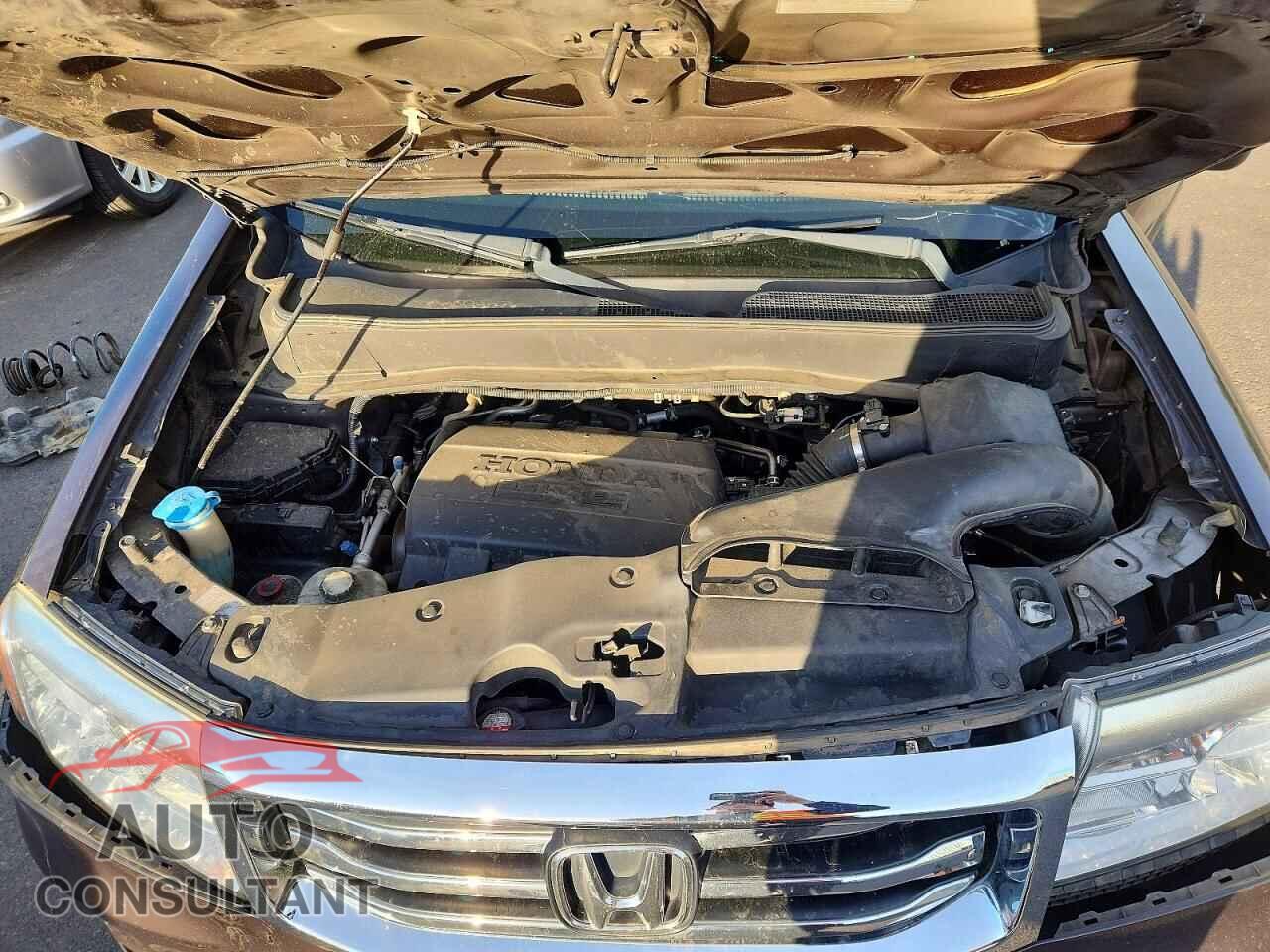 HONDA PILOT 2012 - 5FNYF4H68CB012243