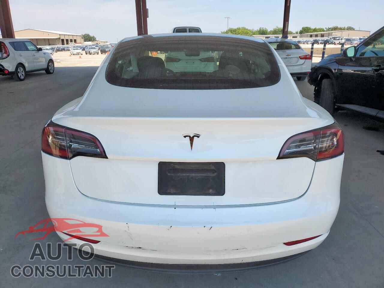 TESLA MODEL 3 2023 - 5YJ3E1EA8PF435785