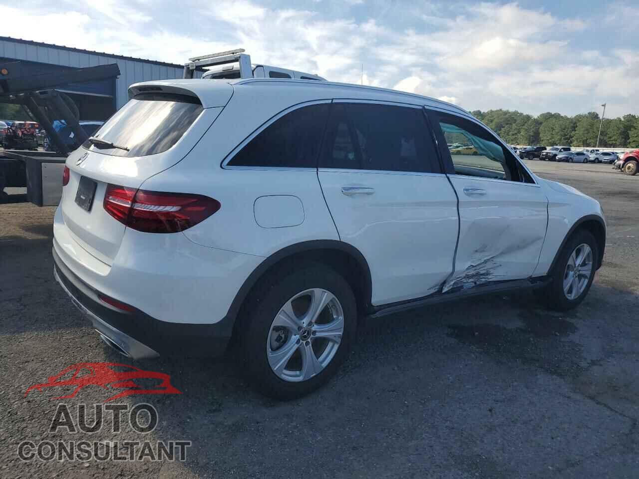 MERCEDES-BENZ GLC-CLASS 2018 - WDC0G4JB2JV062775