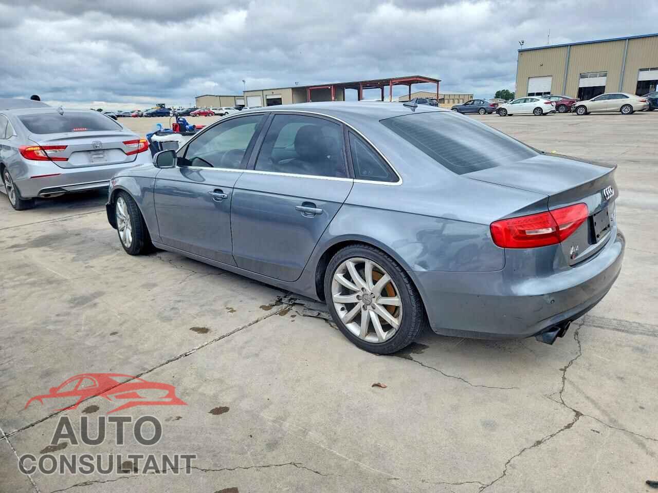 AUDI A4 2013 - WAUKFBFL9DA141120