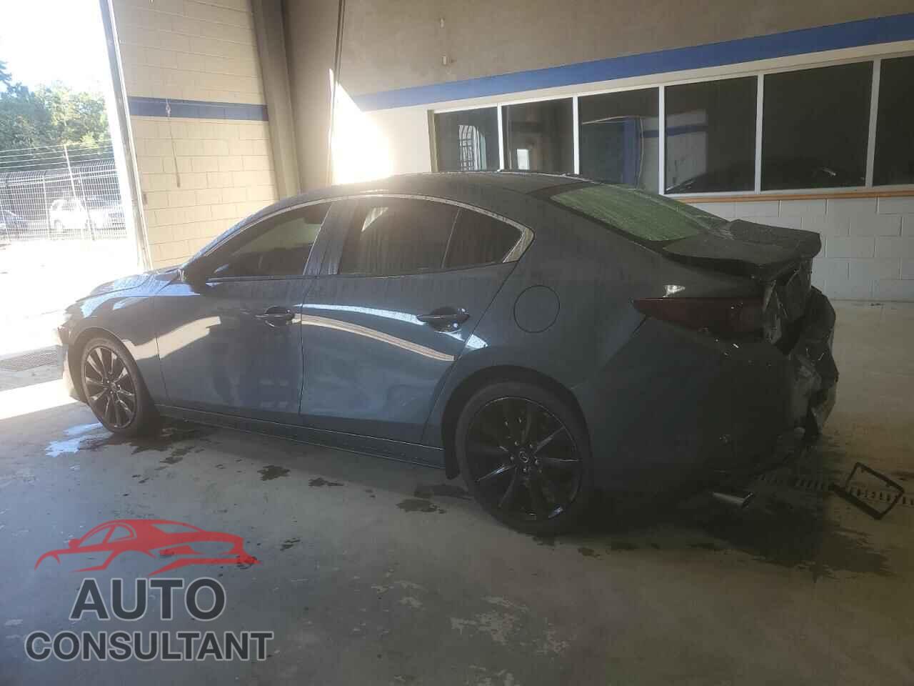 MAZDA 3 2023 - 3MZBPBCM6PM358657