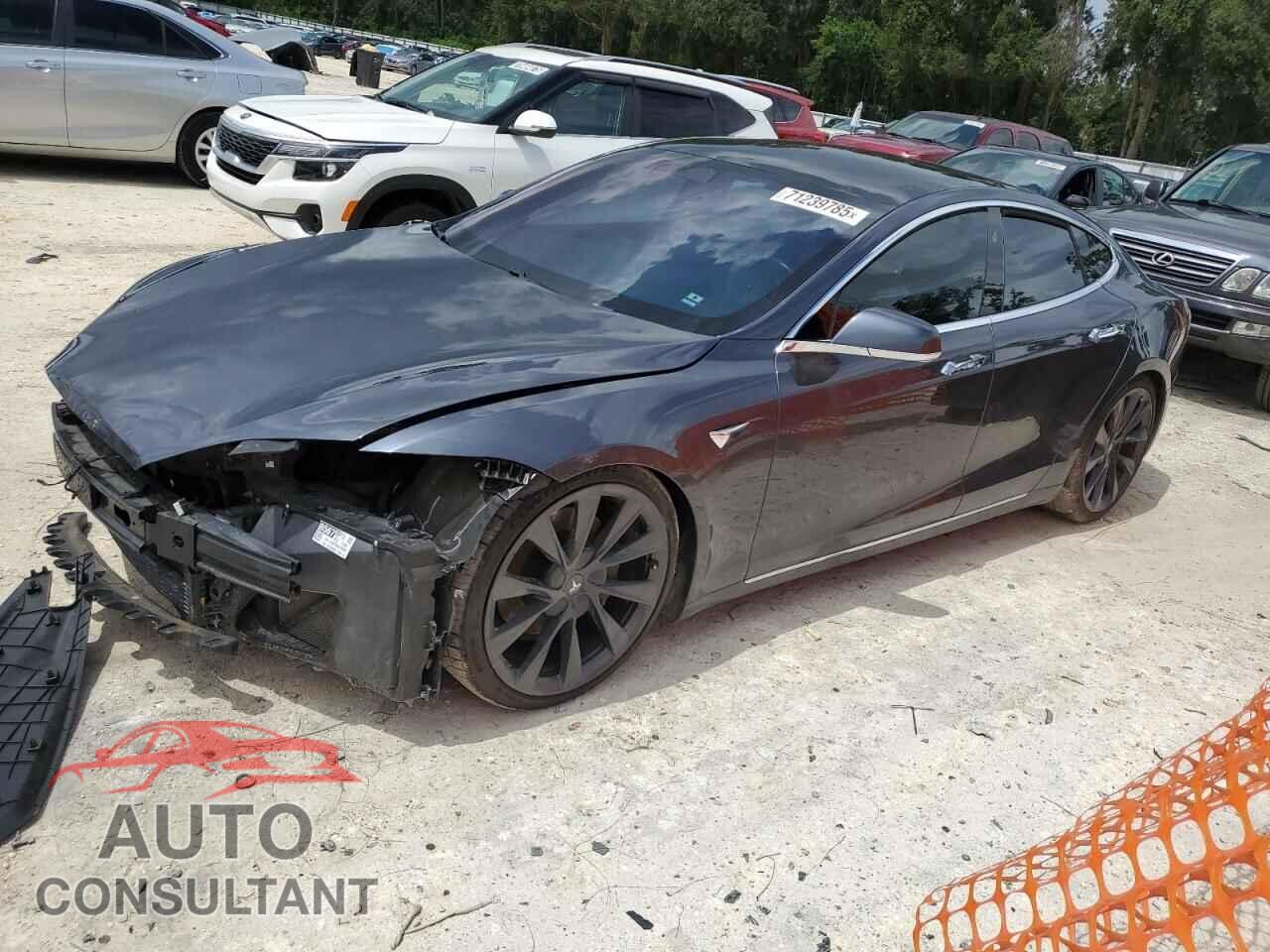 TESLA MODEL S 2018 - 5YJSA1E2XJF244795