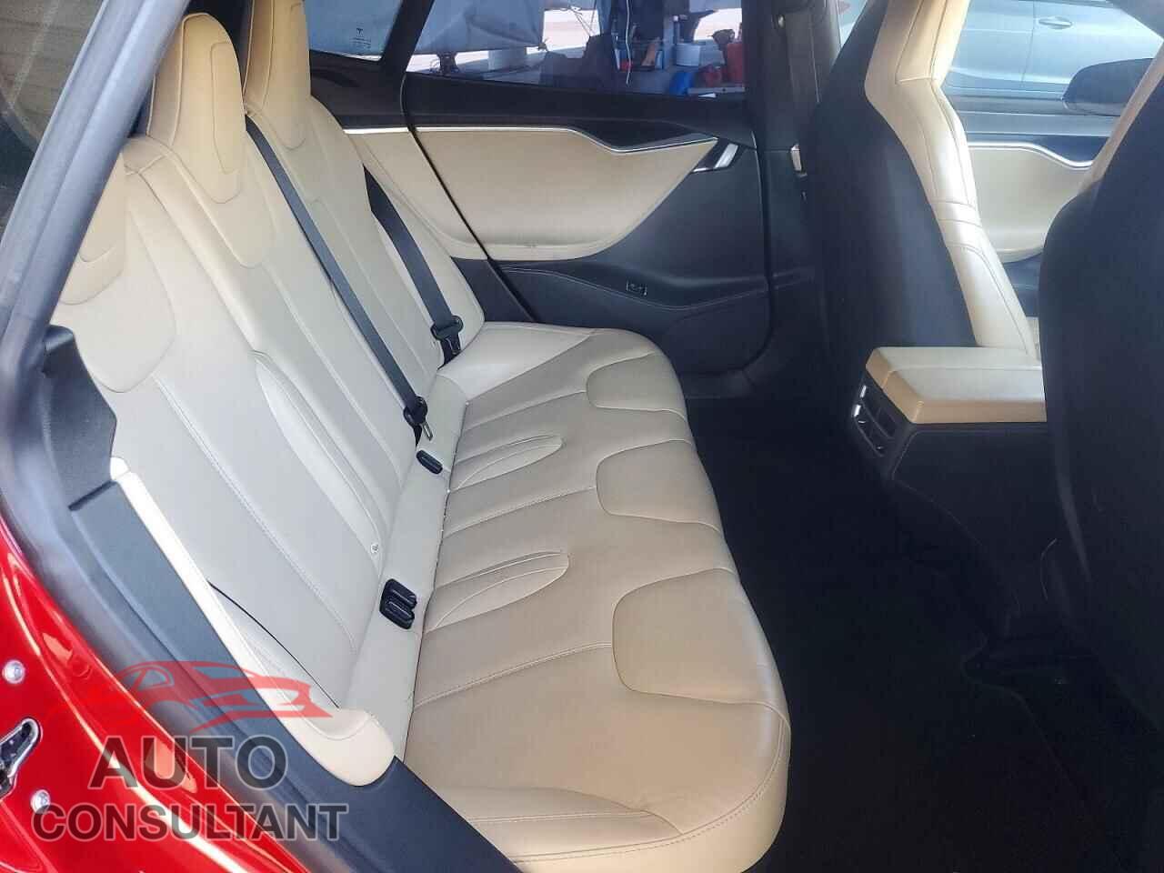 TESLA MODEL S 2015 - 5YJSA1E23FF106877