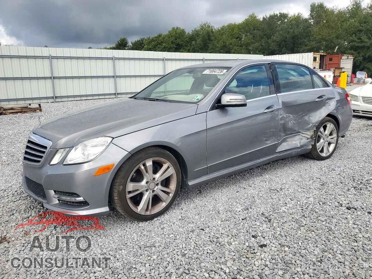 MERCEDES-BENZ E-CLASS 2013 - WDDHF5KB2DA772602